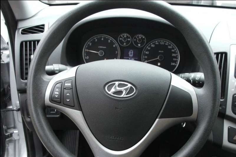 Hyundai I 30 CW wymiana kierownicy elektroda.pl