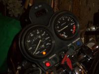 Wy�wietlacz bieg�w, zegarek, licznik przejechanych km do motocykla