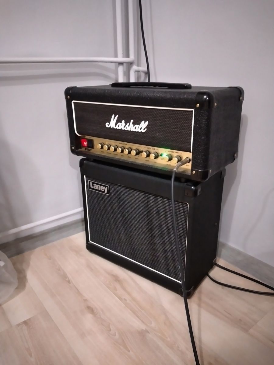 Sprzedam Wzmacniacz Head Gitarowy Marshall DSL 20HR W Idealnym Stanie