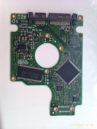 Naprawa elektroniki HITACHI HTS542525K9SA00