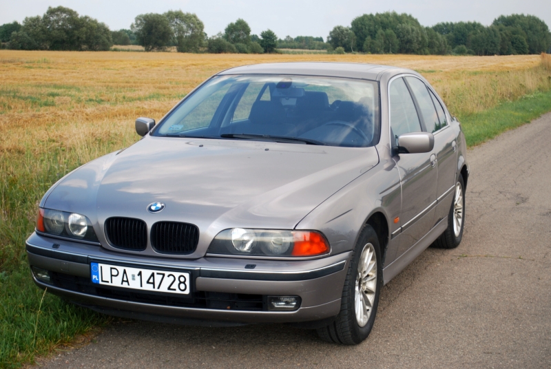 BMW Sport Zobacz temat nioop >> E39 520, 2000r