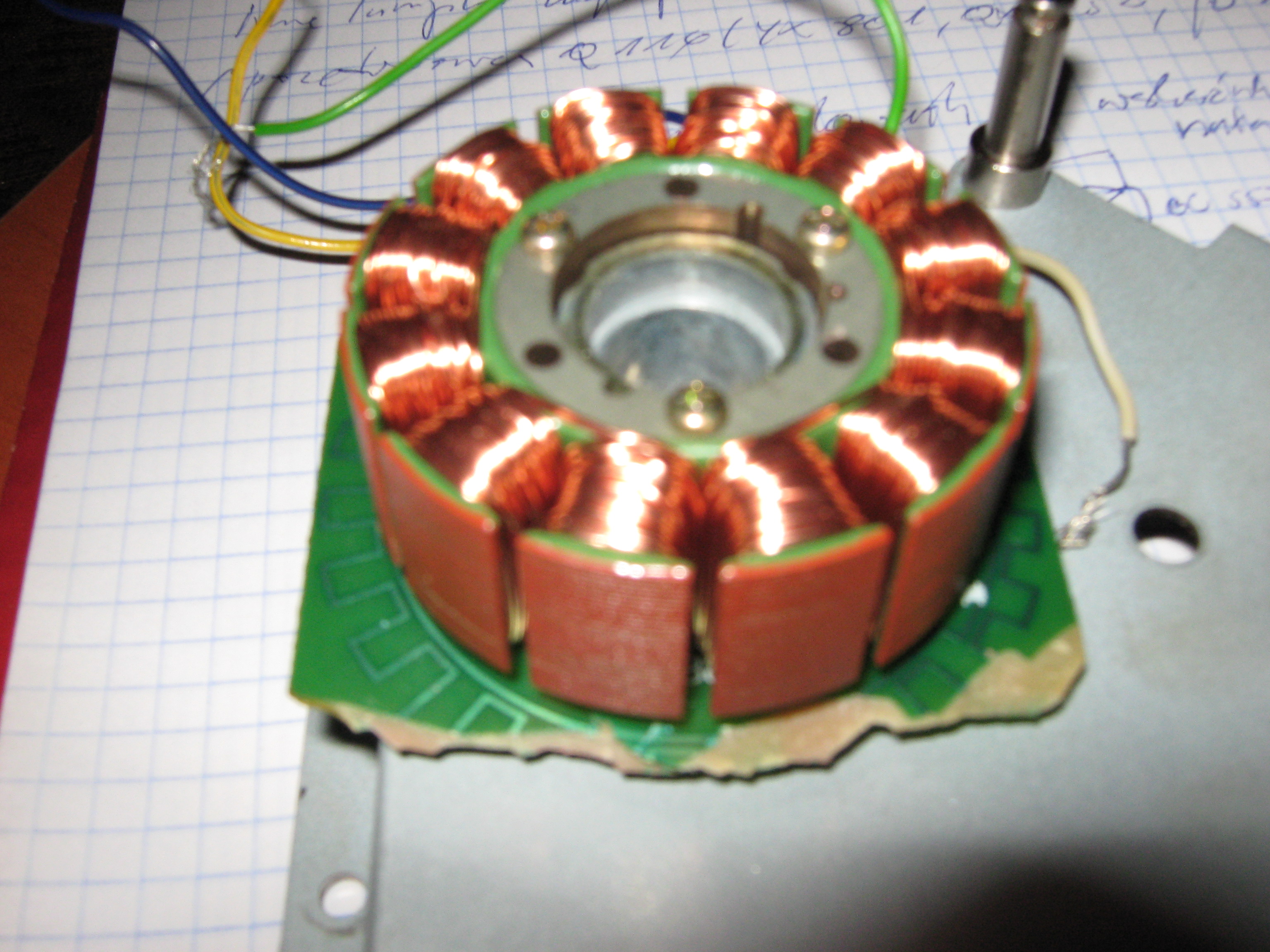 W Silniku Zamiast Magnesów Można Wykorzystać Również Elektromagnesy Silnik wiatrowy