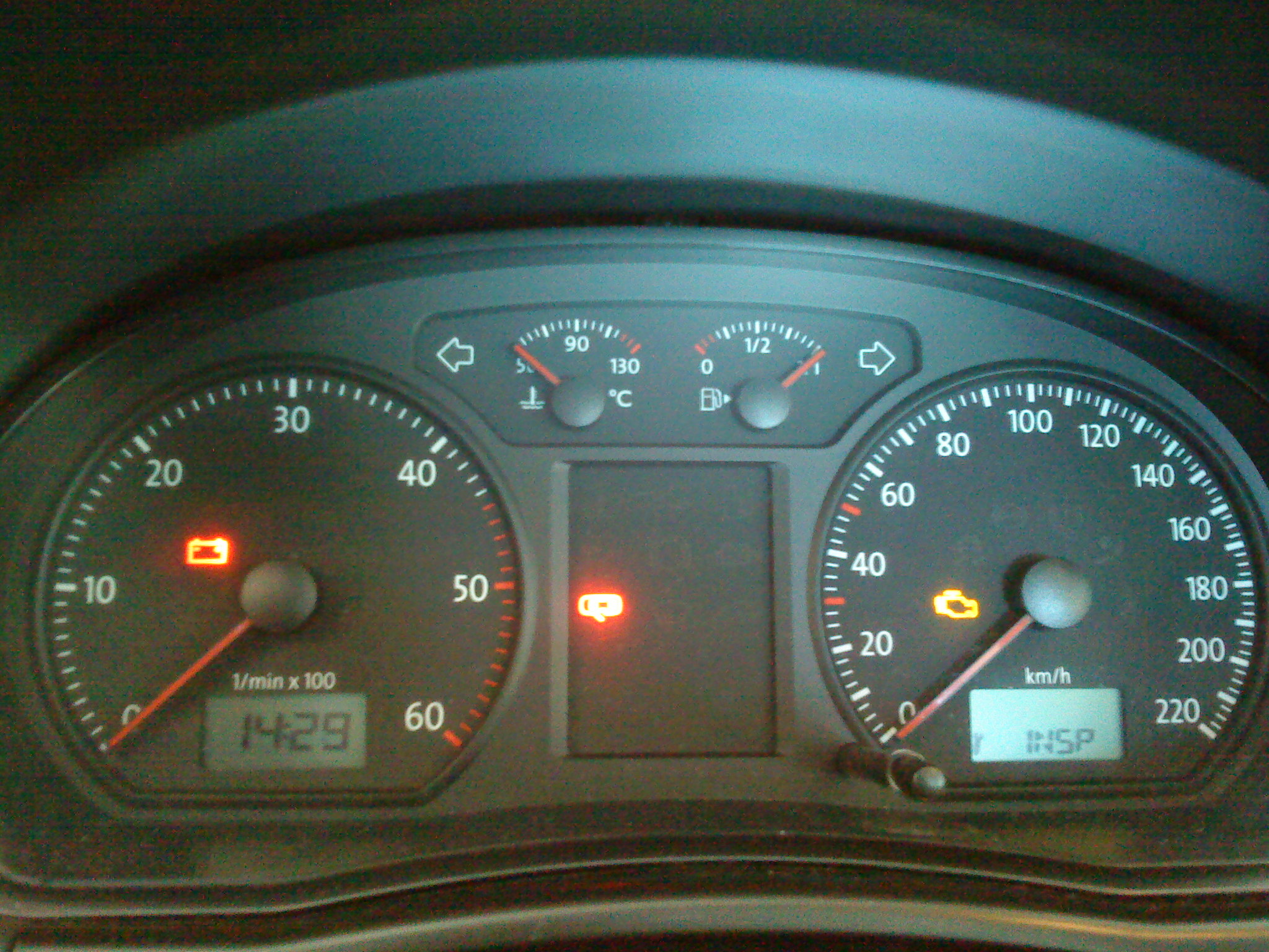 VW polo 1.4 tdi 2008 Świecąca kontrolka service INSP
