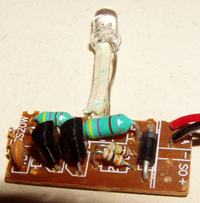 Ma�y panel s�oneczny do pod�wietlania kilku LED