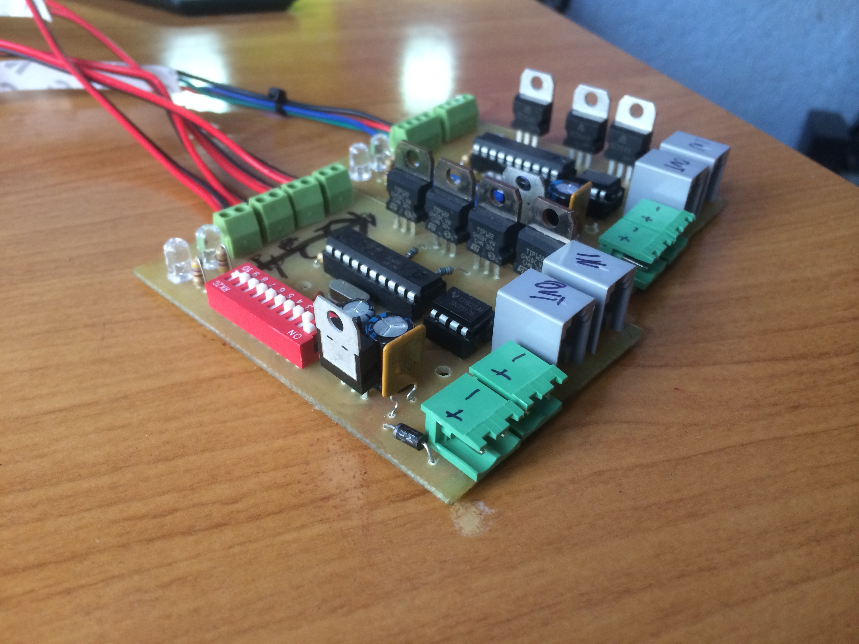 Sterownik LED RGB 3ch/4ch dmx attiny 2313 - elektroda.pl