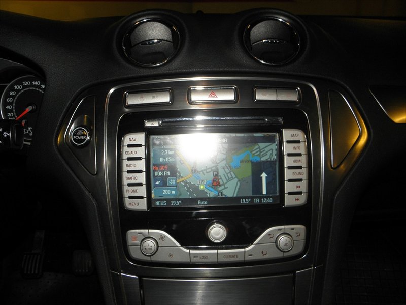 Ford Mondeo MK4 podłączenie AUX Jack Bluetooth Bluetooth