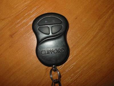 alarm clifford rozpozna go ktos ?