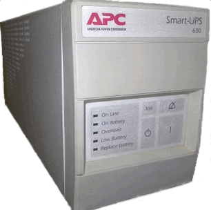 UPS APC Smart 600 czy ma on możliwość zimnego startu ?