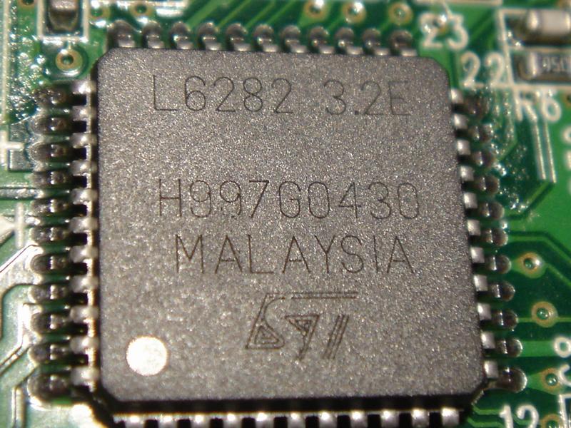Czy elektronika z WD400EB lub WD400BB pasuje do WD400JB po spaleniu zasilacza?