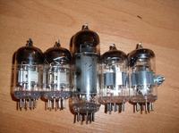 Gitarowy wzmacniacz lampowy na 6N2P i 6P14P Gitarowy wzmacniacz lampowy na 6N2P i 6P14P