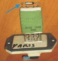 yaris 2003 nawiew dział tylko na maksymalnych obrotach