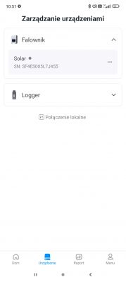 Zrzut ekranu aplikacji do zarządzania urządzeniami solarnymi pokazujący brak połączenia.