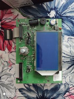Welches ist das Anzeigemodell des Tech ST-480 Controllers?