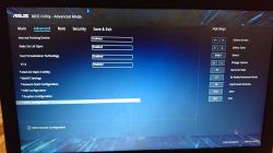 Installing WIN 7 from UEFI? - Installation stops at 'Starting Windows'