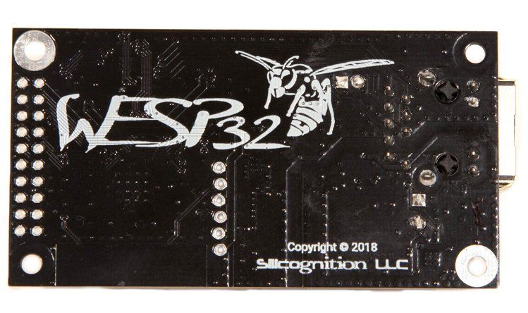 Płytka z ESP32 i kablowym Ethernetem z PoE