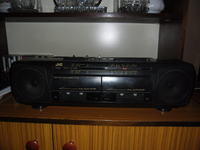 JVC RC-W210 - Do czego konkretnie służą te przełączniki