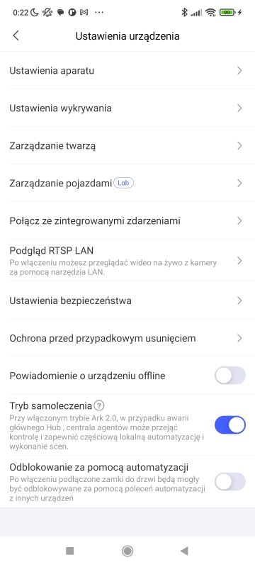 Ekran ustawień urządzenia z opcjami aparatu, wykrywania i automatyzacji