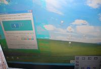 Hyundai X71S Dziwne kolory na połowie monitora. Co może być powodem ?