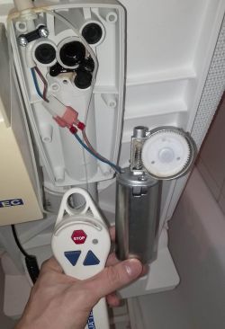 Awaria podnośnika Aquatec Beluga - nie opuszcza, czerwona lampka, diagnoza