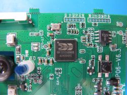 Close-up of a circuit board featuring a Beken BK7252QN68 chip.