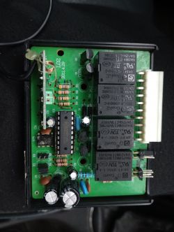 Centralny zamek - Problem z kodowaniem pilota. Marka niestety nie znana. Foto.