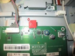 Sharp LC32DH65E nie włącza się - diagnostyka błędu D3.3V