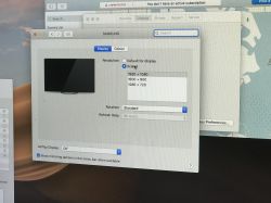 Wnętrze trzech różnych przejściówek Mini Display Port na VGA Wnętrze trzech różnych przejściówek Mini Display Port na VGA