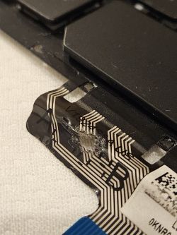 Asus G14 - [Zlecenie] Naprawa uszkodzoniej taśmy flex od klawiatury!