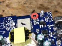 [ESP8266] Blitzwolf BW-SHP9 - przedłużacz z gniazdami i USB sterowany przez WiFi
