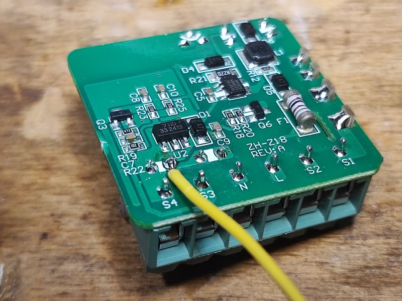 Which garage door controller can be reprogrammed? MPD-G and change of firmware CB3S