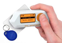 Wygoda kontra bezpieczeństwo komunikacji bezprzewodowej i bezstykowej