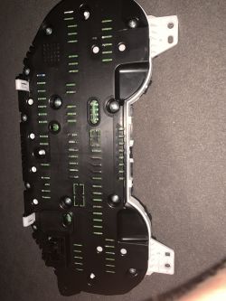 Schemat pinów dla Ford Mustang 2018 Lift: Szukam 12V, GND, CAN Low, CAN High, Nr Licznika