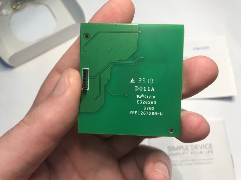 Interior of Meross MSS550 switches, MRE3S module, Mediatek ARM MT7682, catalogue note