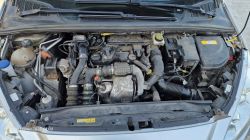 Peugeot 308sw 16 hdti z 2013 rok. Gdzie znajduje się czujnik położenia wałka rozrządu?