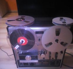 Akai X-201D - Niezgodności pomiarów z dokumentacją, a wszystko działa Akai X-201D - Niezgodności pomiarów z dokumentacją, a wszystko działa