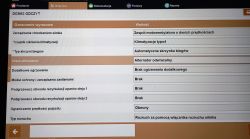 Zdjęcie ekranu z oprogramowaniem diagnostycznym samochodu pokazującym parametry silnika i alternatora.