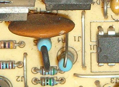 Chieftec model: HCP-360-302DF zwarcie 10N60B do radiatora!