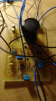 Zasilacz laboratoryjny Electronics Labs brak regulacji Zasilacz laboratoryjny Electronics Labs brak regulacji