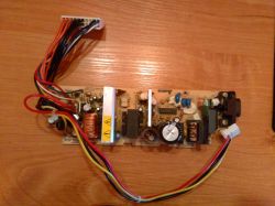 Xbox Classic 1.6 - Uszkodzenie zasilacza po zrobieniu zworki z drutu, warystor, bezpiecznik