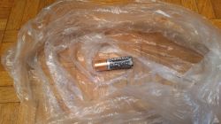 Rozlana bateria Duracell w myszce - co mogło być powodem?
