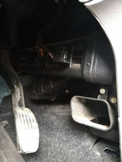 Fiat Panda 2004 - Installation of the cigarette lighter, from which block to con Fiat Panda 2004 - Installation of the cigarette lighter, from which block to con