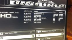 Komputer widzi przenośny dysk USB... którego nie ma Komputer widzi przenośny dysk USB... którego nie ma