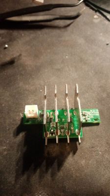 Płytka PCB ładowarki Black&Decker SSC-250040EU.