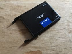 Obudowa pod miniserwer oparty na Banana PI M1+ i dysku SSD 2.5" Obudowa pod miniserwer oparty na Banana PI M1+ i dysku SSD 2.5"