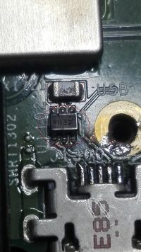 Czytnik e-book Kindle Amazon - Zwarcie na linii zasilania.