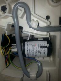 Zmywarka Electrolux ESL 67040R - błąd i20 przed końcem Zmywarka Electrolux ESL 67040R - błąd i20 przed końcem