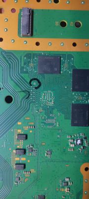 PS5 EDM-010: Wartość kondensatora SMD po upadku, brak diody i wentylatora