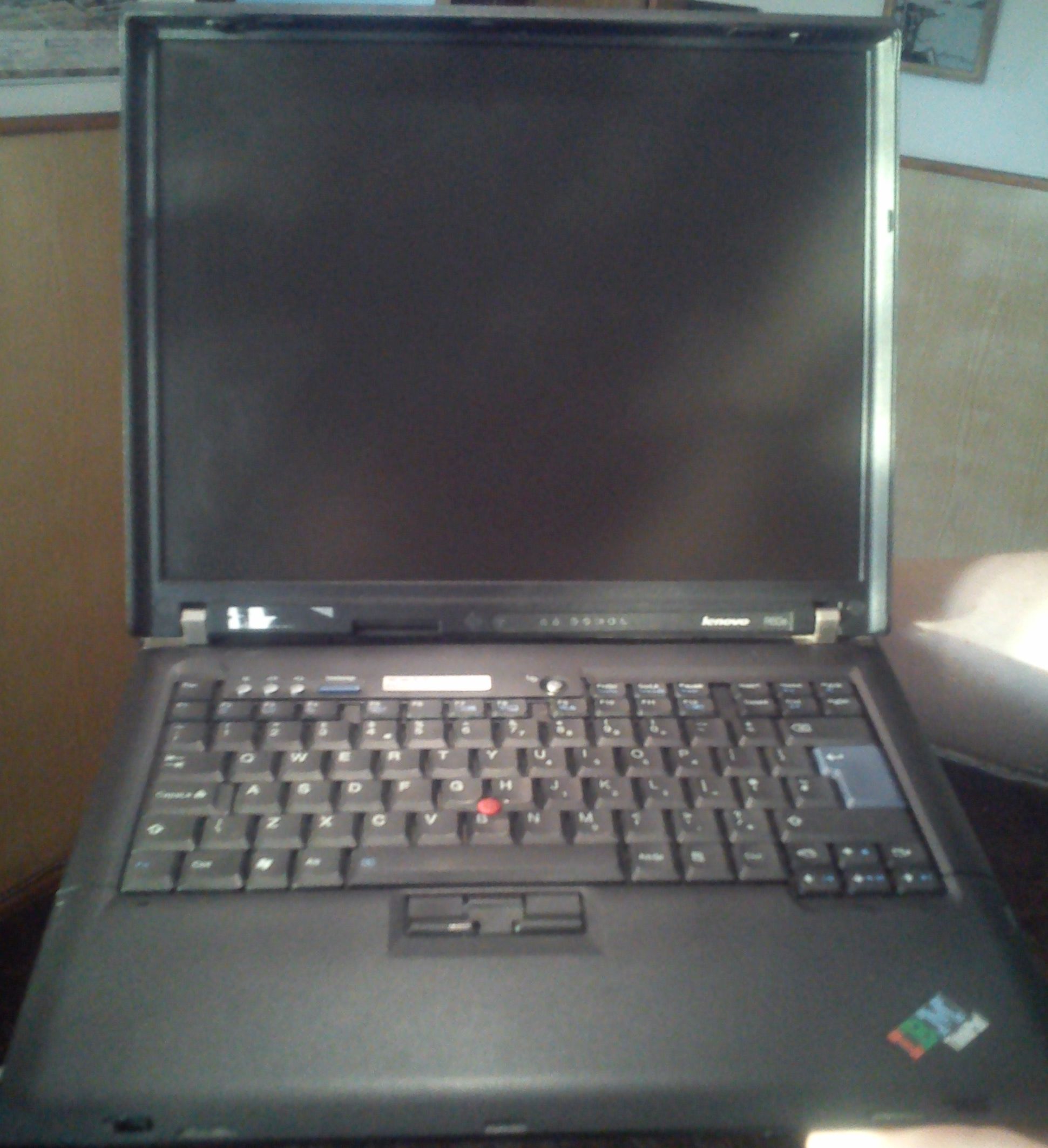 [Sprzedam] Klasyczny IBM r60e, super bateria, dobry stan, komplet Poznań