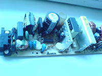 XBOX - konsola się nie włącza po podłączeniu wtyczki do gniazdka