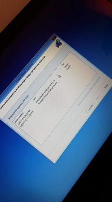 Padł mi nagle Windows 8 w laptopie podczas aktualizacji , i moje zdjecia :(